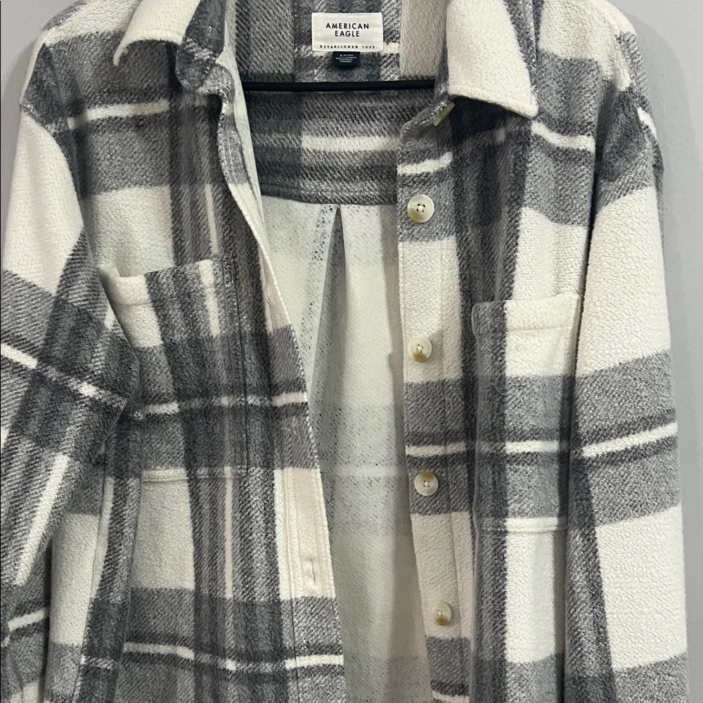 Button down top - Picture 4 of 4